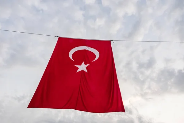 Turecké Vlajky Modré Obloze — Stock fotografie