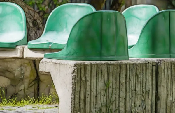 Venkovní Plastové Židle Veřejném Parku — Stock fotografie