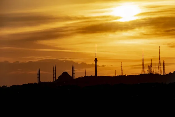 Sonnenaufgang Und Stadtsilhouette Mit Moschee Istanbul — Stockfoto