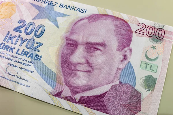 Закрыть Двести Турецких Лир Самая Большая Банкнота Турецкой Экономики — стоковое фото