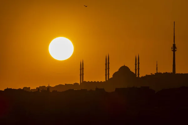 Çamlıca Istanbul Turkey May 2019 Gündoğumu Stanbul Çamlıca Camii Ile — Stok fotoğraf