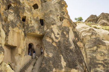 Göreme,Nevşehir,Türkiye- 29 Mayıs 2019.Türkiye'nin Unesco Dünya Mirası listesinde yer alan Göreme Açık Hava Müzesi, Kapadokya güzergahının vazgeçilmez duraklarından biridir. Göreme açık hava müzesinden genel görünüm.