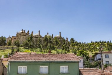 Seyitgazi,Eskişehir,Türkiye- 29.Mayıs 2019.Seyit Battal Gazi Camii ve Türbesi Eskişehir'in Seyitgazi İlçesinde bulunmaktadır. Tarihi yapı, cami ve türbeden genel görünüm.