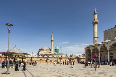 Konya,Türkiye-5 Haziran 2019.Yeşil Türbe veya Yeşil Kubbe olarak bilinen Mevlana Müzesi.Mevlana Müzesi ve Selimiye Camii Konya'da bulunmaktadır..