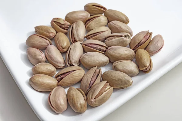 Close Shelled Pistachios White Plate — Stock Photo, Image