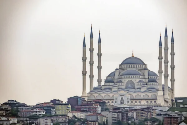 Bosporus Stambuł Turcja Maja 2019 Stambuł Bosporus Daje Wspaniałą Naturę — Zdjęcie stockowe