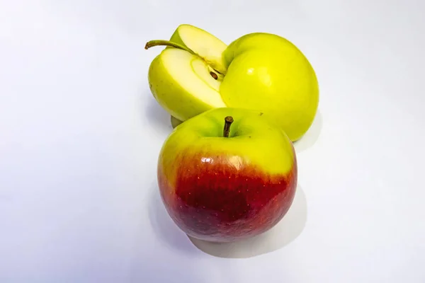 New Crop Fresh Apples White Background — Stock Photo, Image
