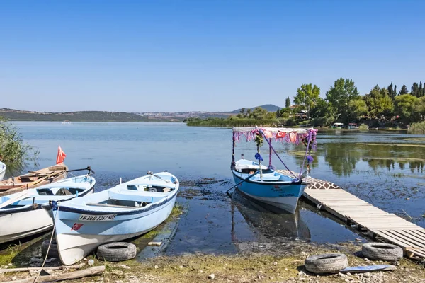 ゴリャジ ブルサ トルコ 2019年8月12日 ブルサのウルアバト湖のほとりにあるゴリャージ村 ゴリャジからの風景 — ストック写真