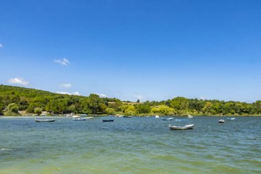 balaban,istanbul-13 Ağustos 2019.İstanbul balaban köyü kıyısında durusu gölü manzarası.