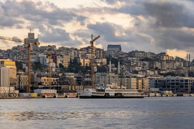 istanbul,türkiye-27 Ağustos 2019.istanbul,asya ve avrupa kıtasının ortasında rüya şehir . istanbuldan görünüm.