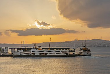 istanbul,türkiye-27 Ağustos 2019.istanbul,asya ve avrupa kıtasının ortasında rüya şehir . istanbuldan görünüm.