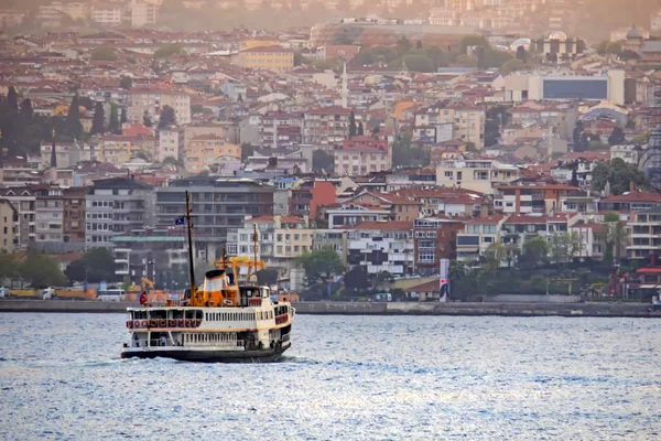 Istanbul Türkiye Ağustos 2019 Istanbul Asya Avrupa Kıtasının Ortasında Rüya — Stok fotoğraf