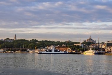 istanbul,türkiye-27 Ağustos 2019.istanbul,asya ve avrupa kıtasının ortasında rüya şehir . istanbuldan görünüm.