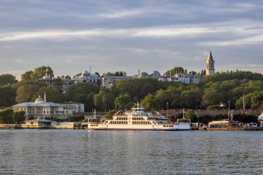 istanbul,türkiye-27 Ağustos 2019.istanbul,asya ve avrupa kıtasının ortasında rüya şehir . istanbuldan görünüm.