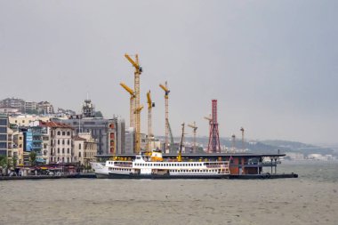 istanbul,türkiye-27 Ağustos 2019.istanbul,asya ve avrupa kıtasının ortasında rüya şehir . istanbuldan görünüm.