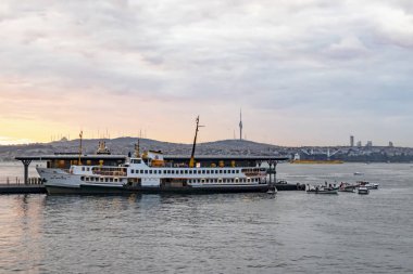 istanbul,türkiye-27 Ağustos 2019.istanbul,asya ve avrupa kıtasının ortasında rüya şehir . istanbuldan görünüm.
