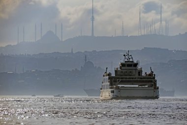 istanbul,türkiye-27 Ağustos 2019.istanbul,asya ve avrupa kıtasının ortasında rüya şehir . istanbuldan görünüm.
