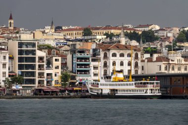 istanbul,türkiye-27 Ağustos 2019.istanbul,asya ve avrupa kıtasının ortasında rüya şehir . istanbuldan görünüm.