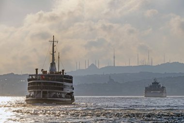 istanbul,türkiye-27 Ağustos 2019.istanbul,asya ve avrupa kıtasının ortasında rüya şehir . istanbuldan görünüm.