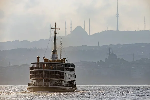 Κωνσταντινούπολη Τουρκία Αυγούστου 2019 Κωνσταντινούπολη Ονειρεμένη Πόλη Στη Μέση Της — Φωτογραφία Αρχείου