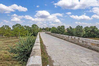 Edirne,Türkiye-4 Ağustos 2019.Edirne, Avrupa'dan yeni gelenlerin ilk durağı olan Trakya'da batı dünyasına açılan Türkiye'nin kapısıdır. edirne'den görünüm.