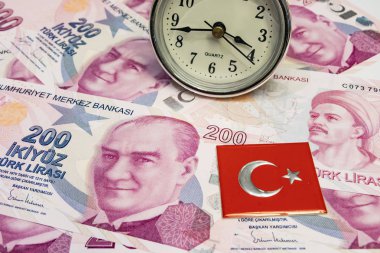 Türkiye Cumhuriyeti'nin en yüksek para lı mezhepleri. iki yüz türk lirası banknotlar kadar yakın