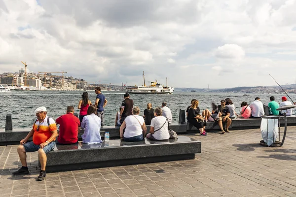 istanbul,türkiye-08 Eylül 2019.istanbul,eski şehir genel şehir manzaralı Asya ve Avrupa kıtasının ortasında rüya şehir