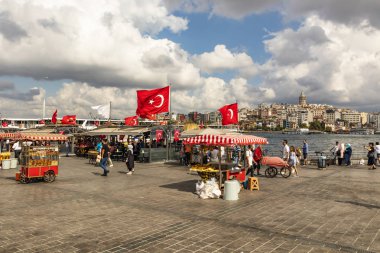 istanbul,türkiye-08 Eylül 2019.istanbul,eski şehir genel şehir manzaralı Asya ve Avrupa kıtasının ortasında rüya şehir