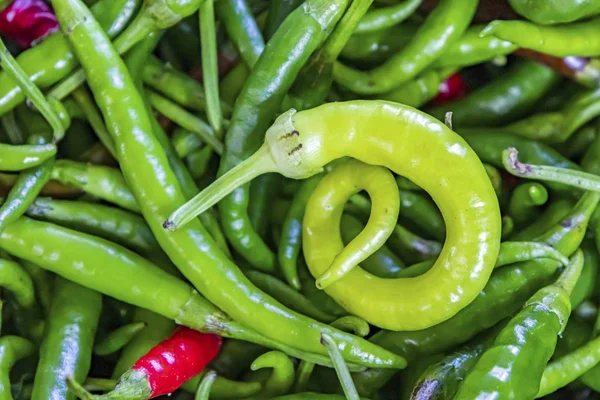 Cerca Listo Para Comer Pimientos Verdes — Foto de Stock