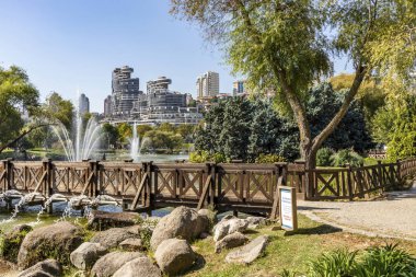 bahçeşehir,istanbul,türkiye-29 Eylül 2019. bahçeşehir gölet ve doğa parkından genel görünüm. İstanbul'un ilk ve en büyük yapay gölet.