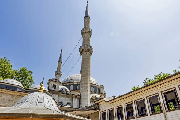 Eyup Istanbul Turkey June 62019 Eyup Sultan Mosque Побудовано Біля — стокове фото