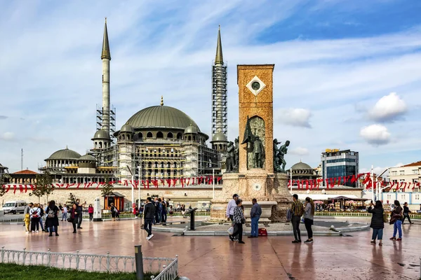 Taksim Istanbul Peru Outubro 2019 Vista Praça Taksim Praça Turística — Fotografia de Stock