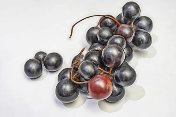 Cerrar Racimo Uvas Sobre Fondo Blanco — Foto de Stock