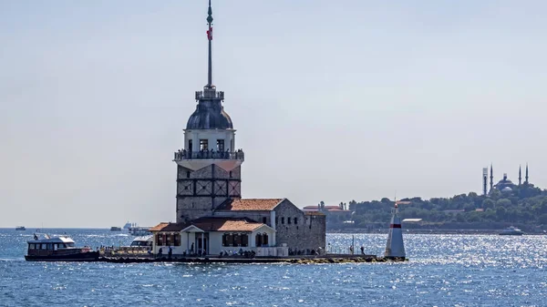 Uskudar Istanbul Krůtí Srpen 2019 Pohled Město Uskudaru Panenskou Věží — Stock fotografie