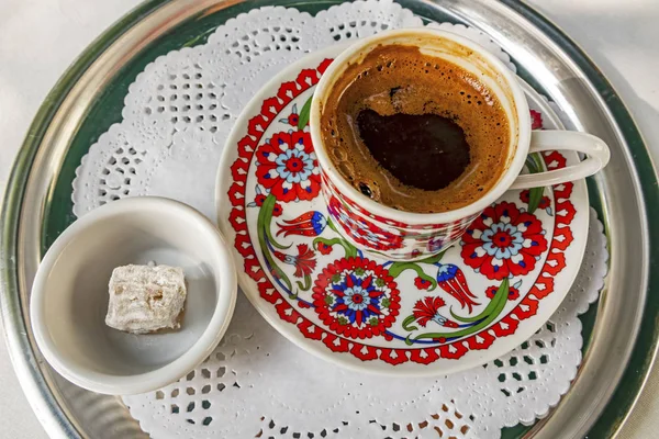 Caffè Turco Tradizionale Nella Tazza Con Delizia Turca — Foto Stock