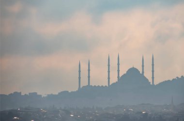 İstanbul 'daki cami silueti