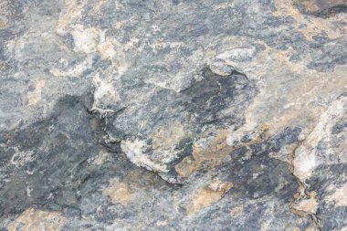 Doğadaki kaya şekillerini kapatın.