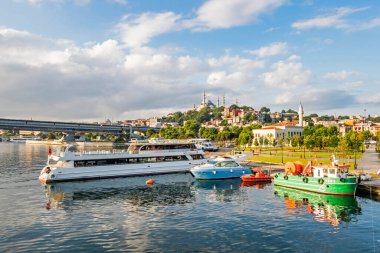 İstanbul, 26 Haziran 20.Rüya Şehri İstanbul, Asya ve Avrupa kıtaları arasında. Yaz mevsiminde İstanbul 'dan manzara ve şehir manzarası.