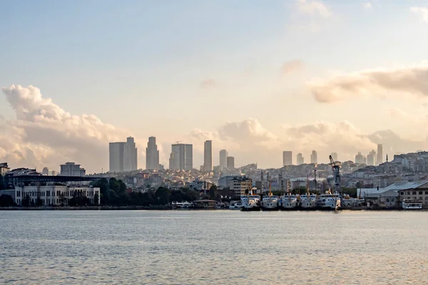 Stanbul Haziran Rüya Şehri Stanbul Asya Avrupa Kıtaları Arasında Yaz — Stok fotoğraf