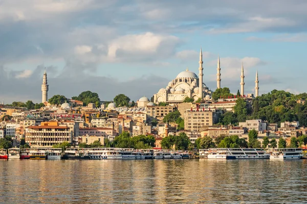 Istanbul Turkey June 2020 Dream City Istanbul Μεταξύ Της Ασίας — Φωτογραφία Αρχείου