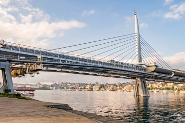 İstanbul, 26 Haziran 20.Rüya Şehri İstanbul, Asya ve Avrupa kıtaları arasında. Yaz mevsiminde İstanbul 'dan manzara ve şehir manzarası.