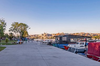 İstanbul, 6 Ağustos 2020 yaz ve sabah saatlerinde İstanbul 'dan şehir hayatı ve şehir manzarası..