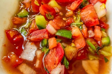 Türk kebabı için karışık salata.