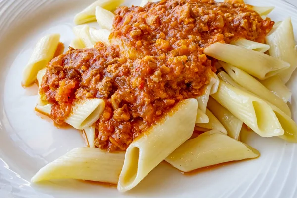 Listo Para Comer Pasta Con Salsa Tomate —  Fotos de Stock