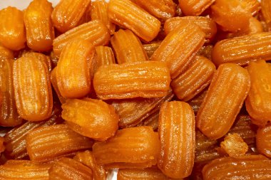 Tulumba tatlısı, Osmanlı mutfağında ve eski Osmanlı İmparatorluğu 'nun bölgesel mutfağında bulunan kızartılmış bir tatlıdır..