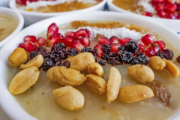 Prêt Manger Dessert Turc Traditionnel Asure — Photo
