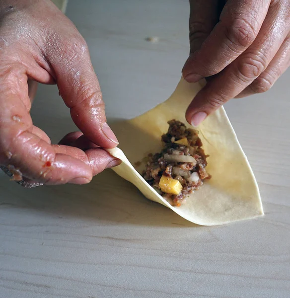 Preparare Ravioli Del Kirghizistan Preparare Ravioli Del Kirghizistan Ravioli Kirghiz — Foto Stock