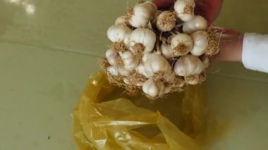 Doğal sarımsak, 1 kilo kuru sarımsak.,