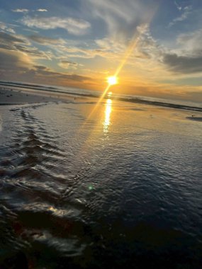 Sabahları deniz ve sahil