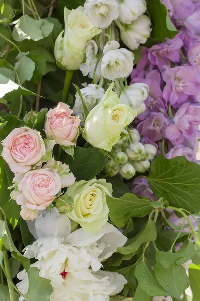 Boda Ceremonia Arco Decoración Con Hermosas Flores —  Fotos de Stock
